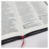 Bíblia Love Book Rosa Jesus Copy - NAA - Letra Normal - Capa Dura