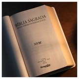 Bíblia Sagrada Floresça - NVI - Letra Grande - Capa Dura