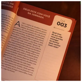 Devocional Priorize Deus 2026 - Marrom - Michel Simplício