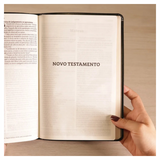 Bíblia Slim Filament - NVT - Letra Grande - Capa Couro Sintético Preto