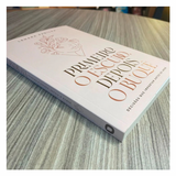 Primeiro O Escudo Depois O Buque - Lenara Padilha